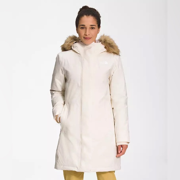 North Face Arctic Puffer - Picture 10 of 11